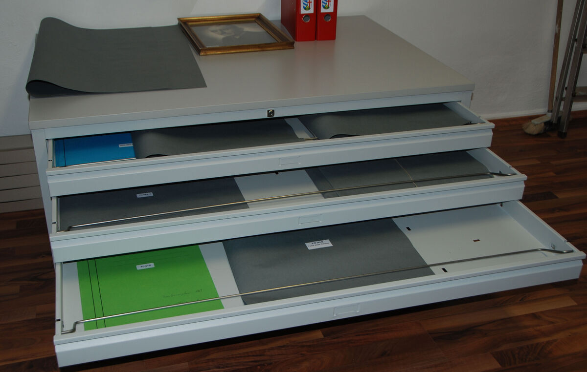 Planschrank