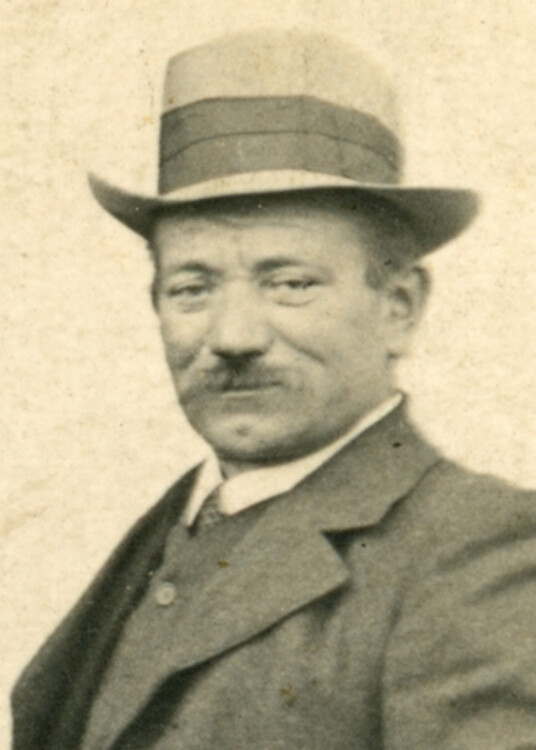 bugl simon